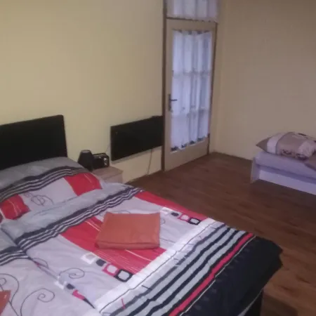 Lejlighed Privat Femamki