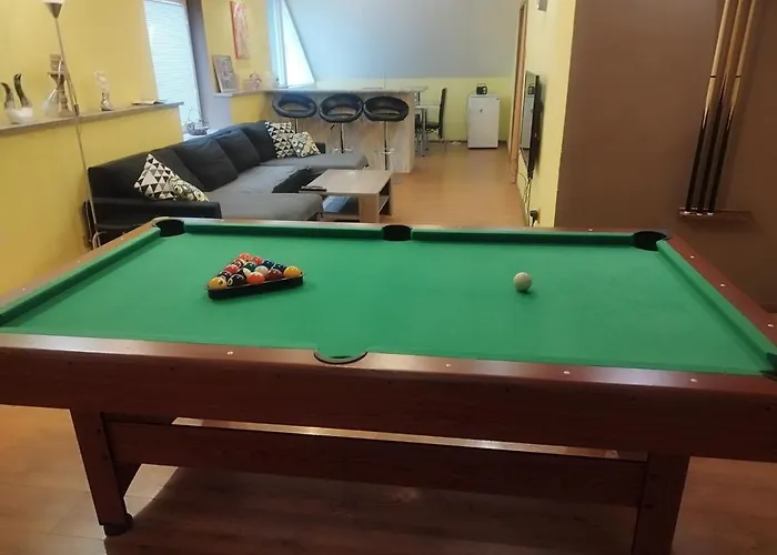 Privat Femamki Apartment